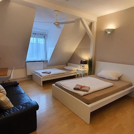 Colodging Mannheim - Private Rooms & Kitchen エクステリア 写真