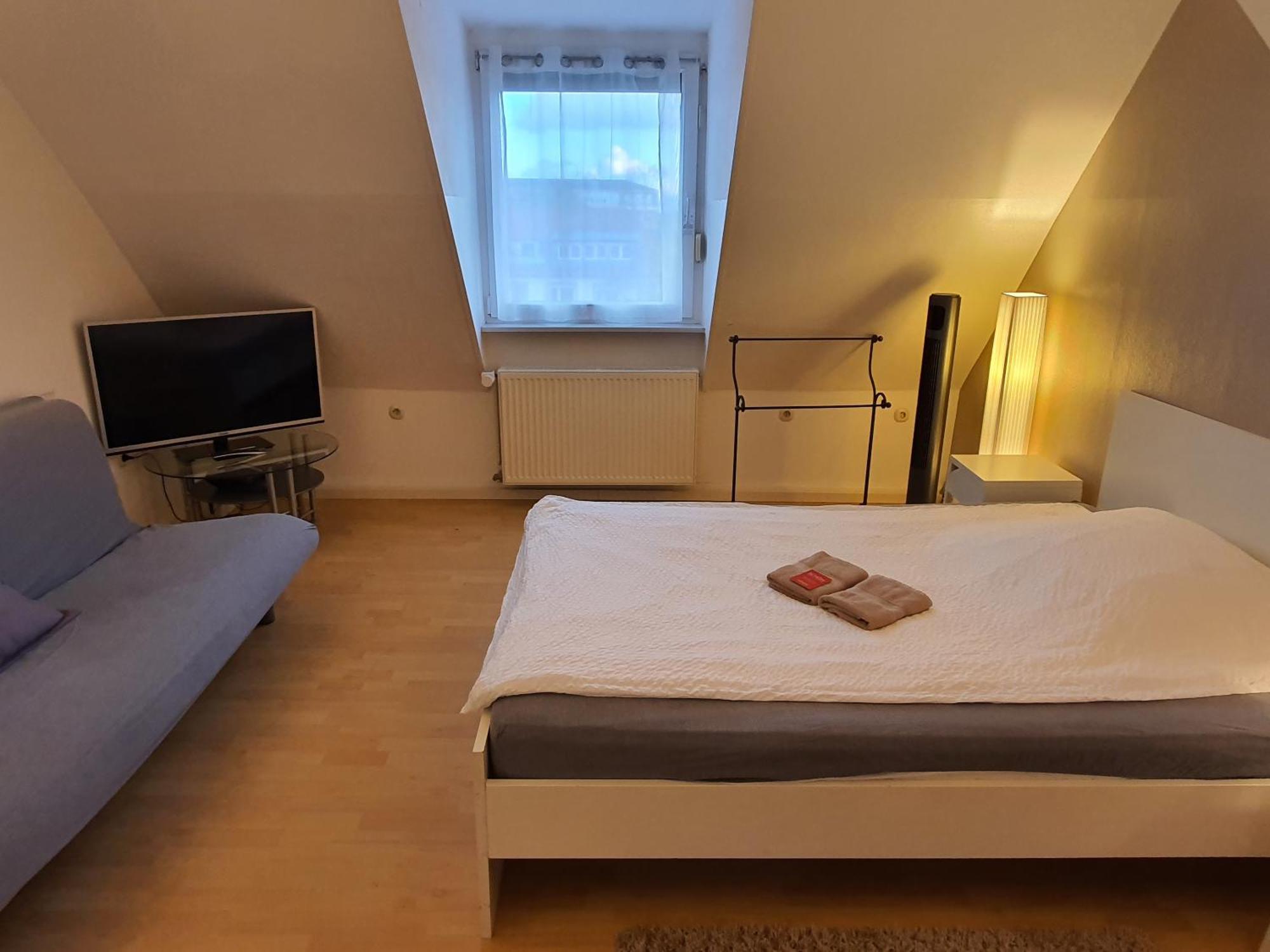 Colodging Mannheim - Private Rooms & Kitchen エクステリア 写真